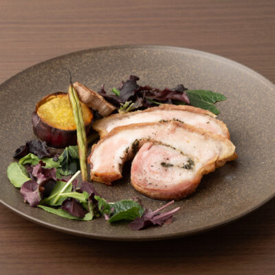 三田ポークバラ肉の皮付きポルケッタ 250g
