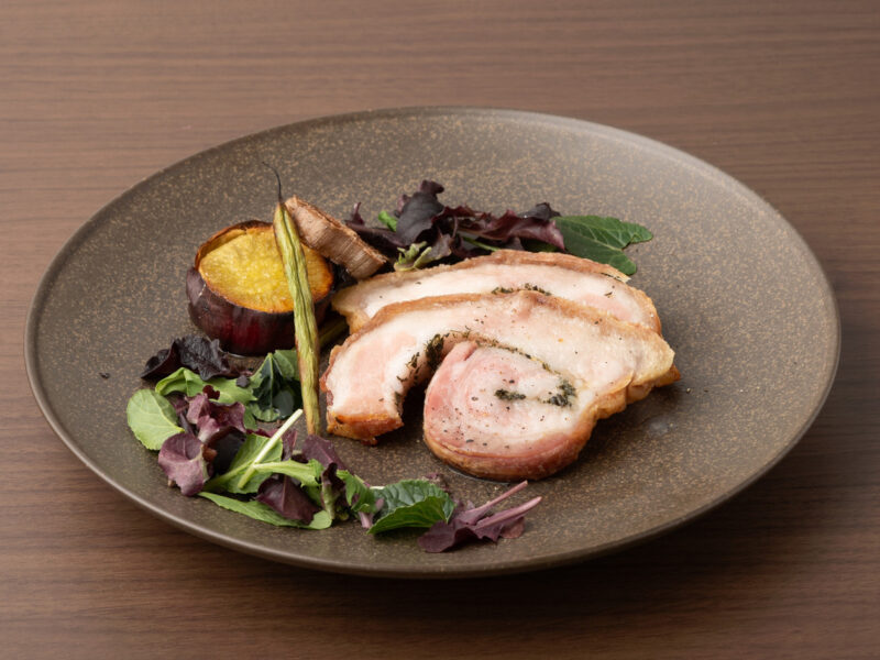 三田ポークバラ肉の皮付きポルケッタ 250g